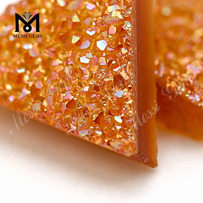 느슨한 삼각형 12*12mm 호박색 천연 Druzy 마노 원석